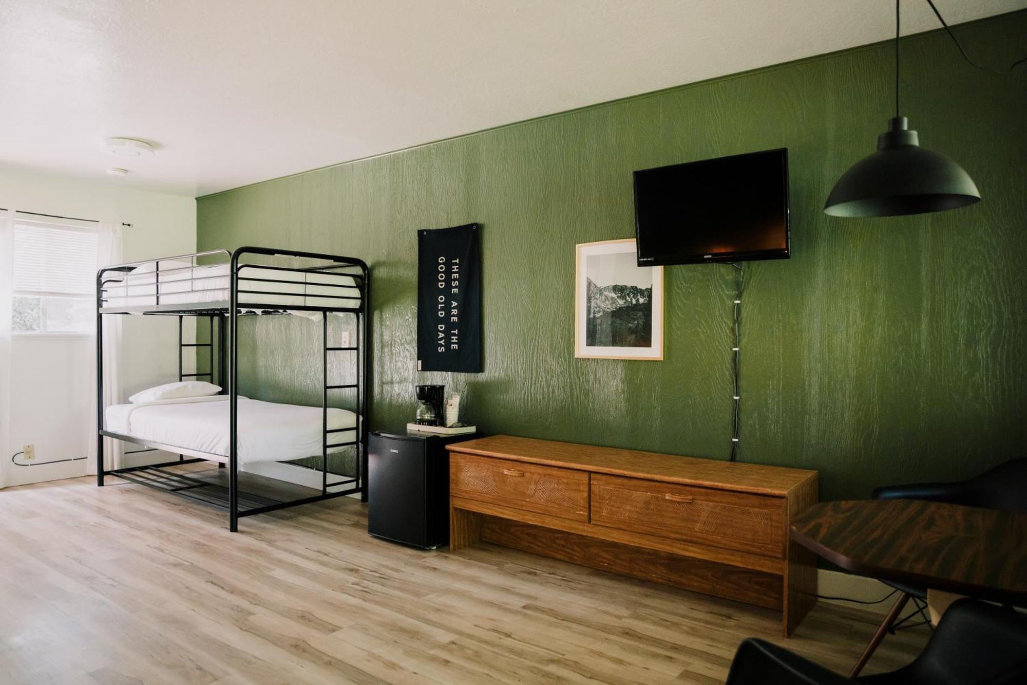 The Long Barn Lodge Ngoại thất bức ảnh
