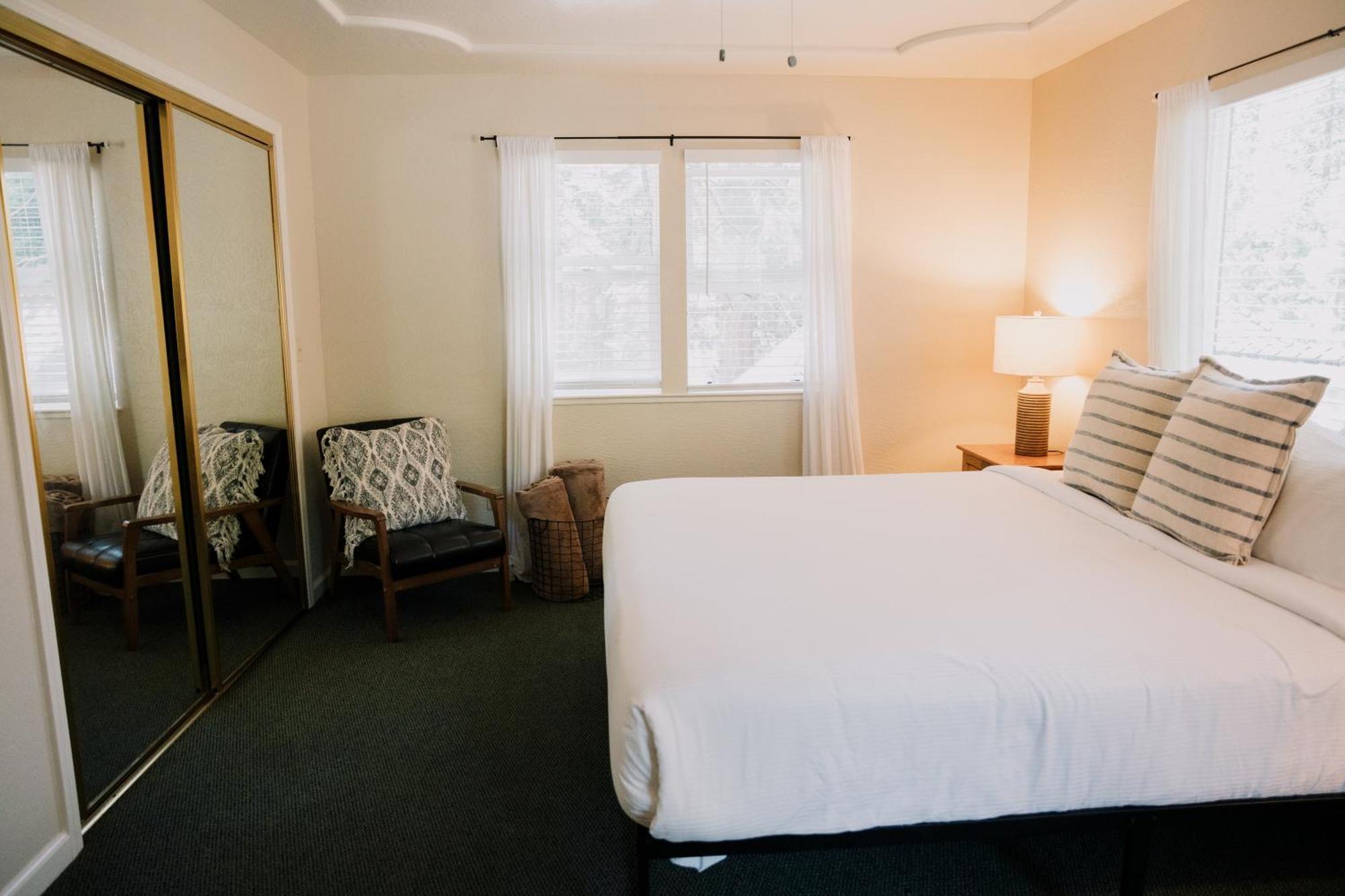 The Long Barn Lodge Ngoại thất bức ảnh